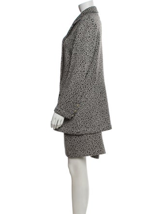 St. John Wool Tweed Pattern Skirt Suit
