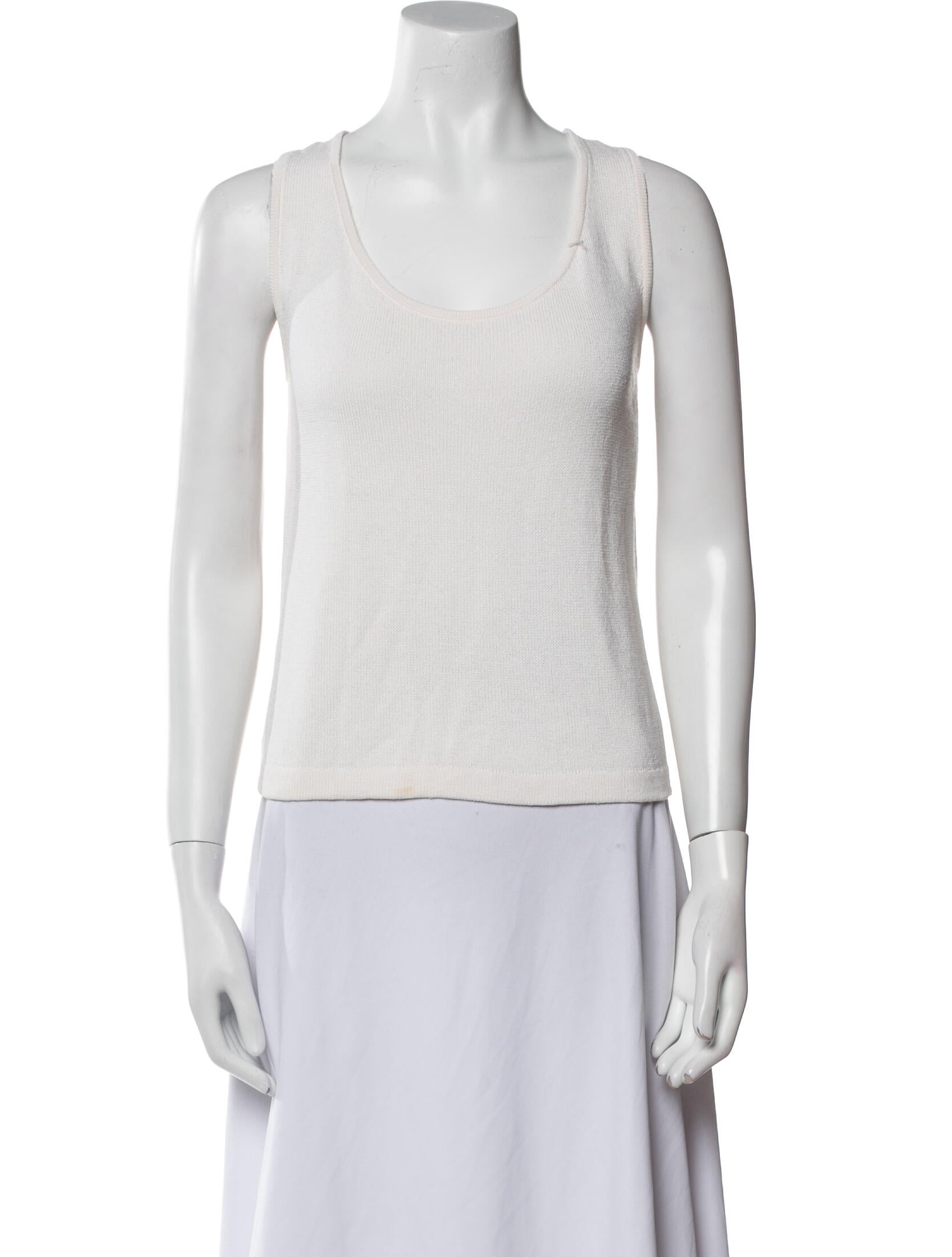 St. John Scoop Neck Sleeveless Top