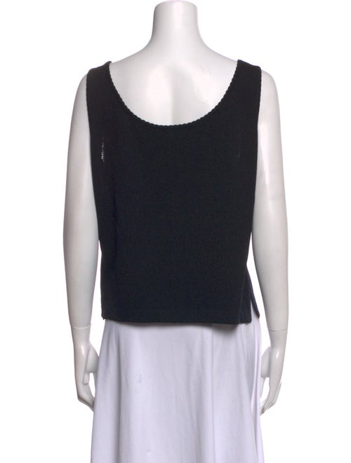 St. John Scoop Neck Sleeveless Top