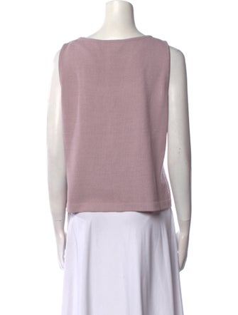 St. John Scoop Neck Sleeveless Top