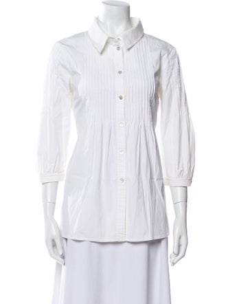 St. John Three-Quarter Sleeve Button-Up Top