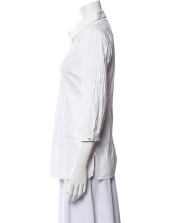 St. John Three-Quarter Sleeve Button-Up Top