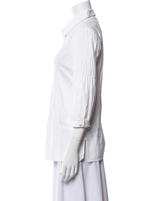 St. John Three-Quarter Sleeve Button-Up Top