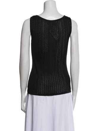 St. John Scoop Neck Sleeveless Top