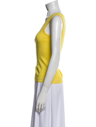 St. John Scoop Neck Sleeveless Top