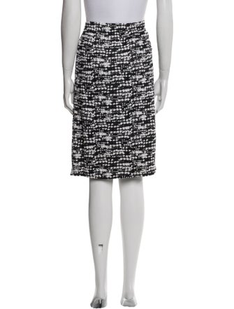 St. John Tweed Pattern Knee-Length Skirt