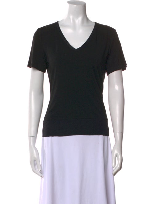 St. John V-Neck Short Sleeve T-Shirt