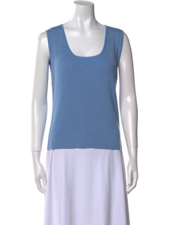 St. John Scoop Neck Sleeveless Top