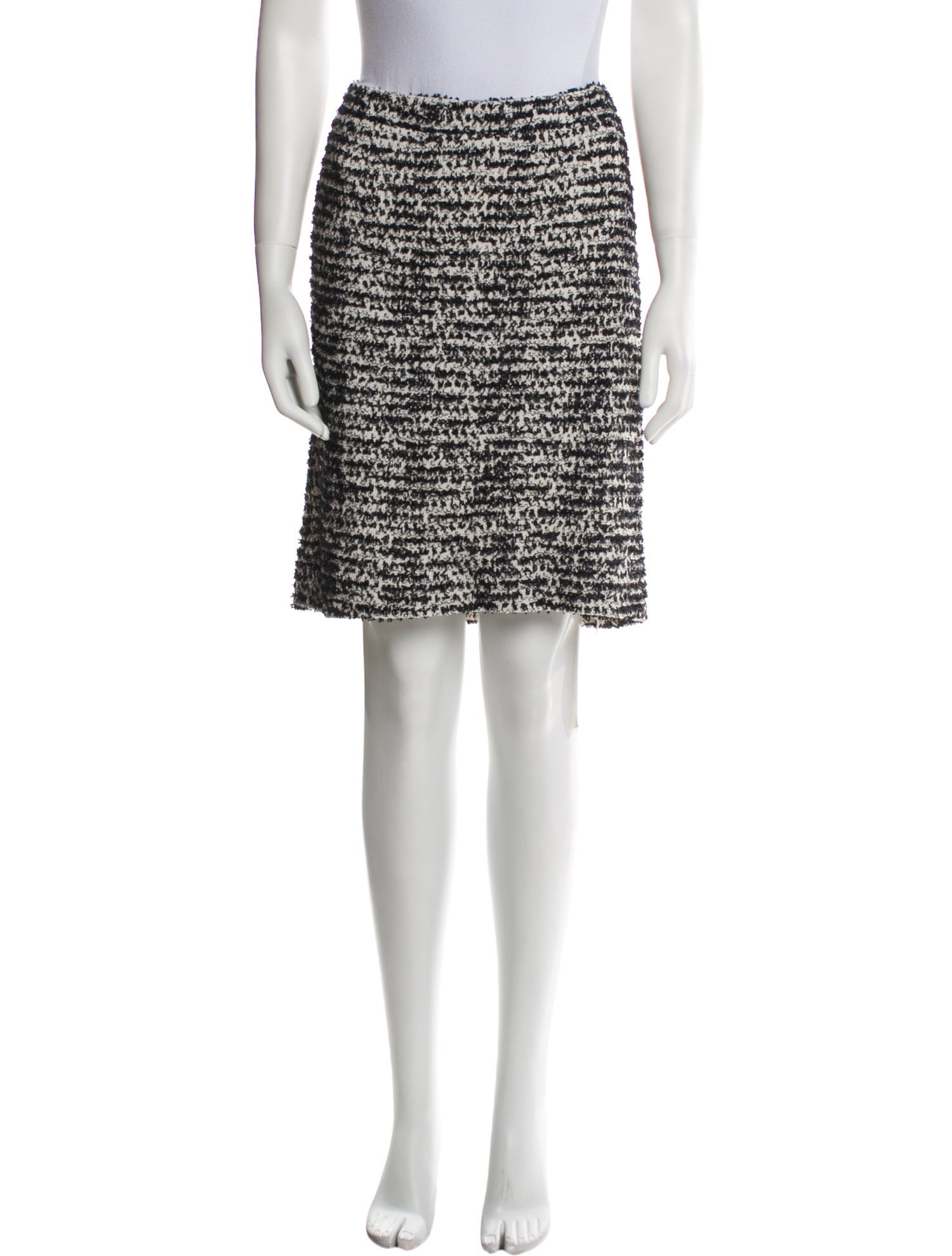 St. John Tweed Pattern Knee-Length Skirt