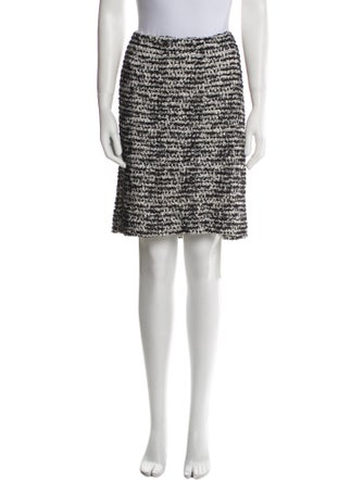 St. John Tweed Pattern Knee-Length Skirt