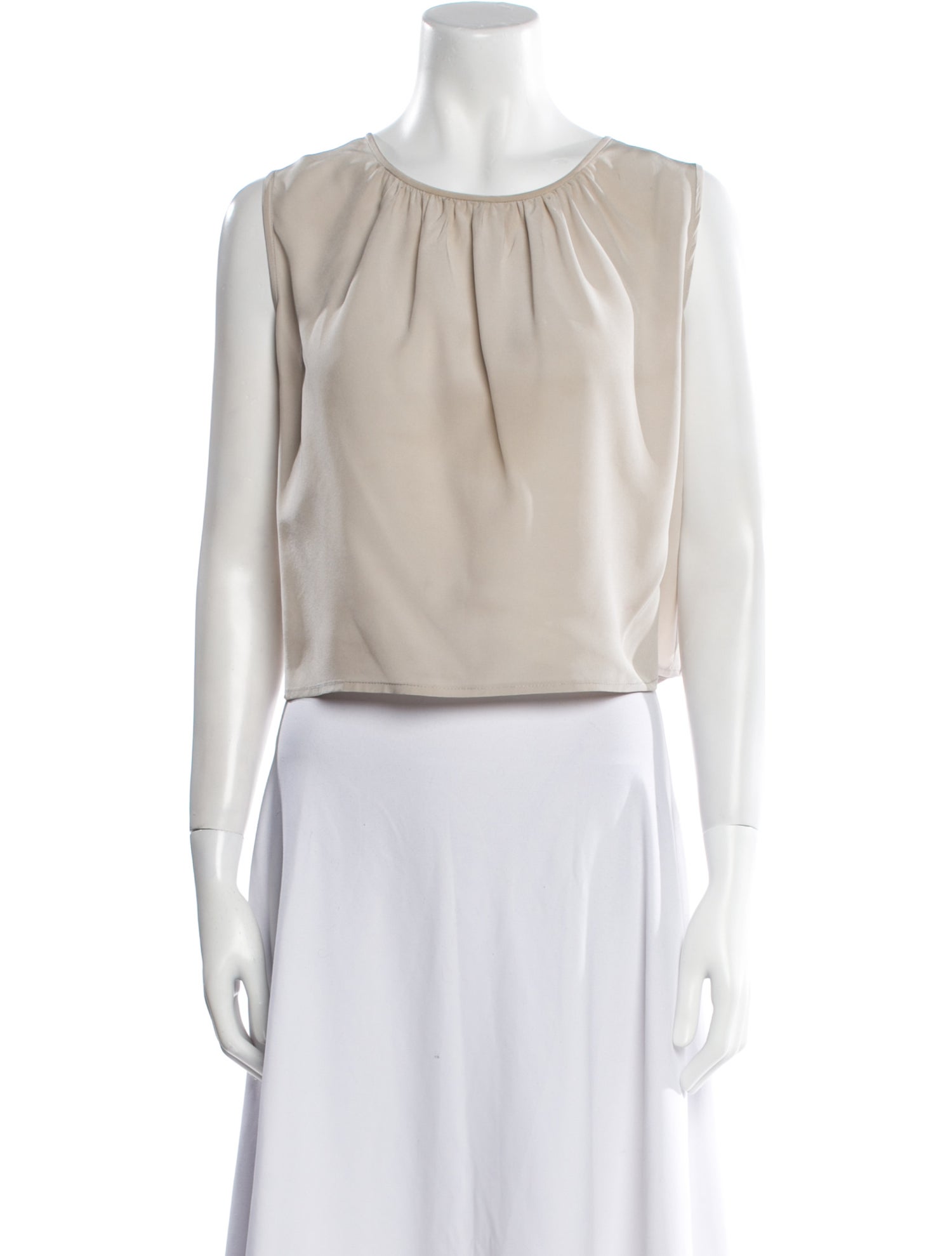 St. John Scoop Neck Sleeveless Crop Top