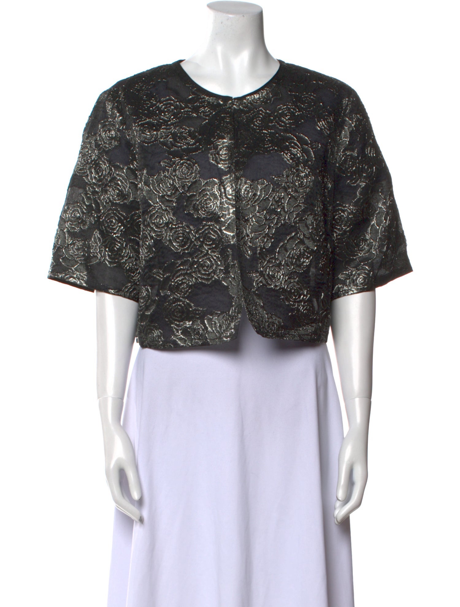 St. John Lace Pattern Crew Neck Crop Top