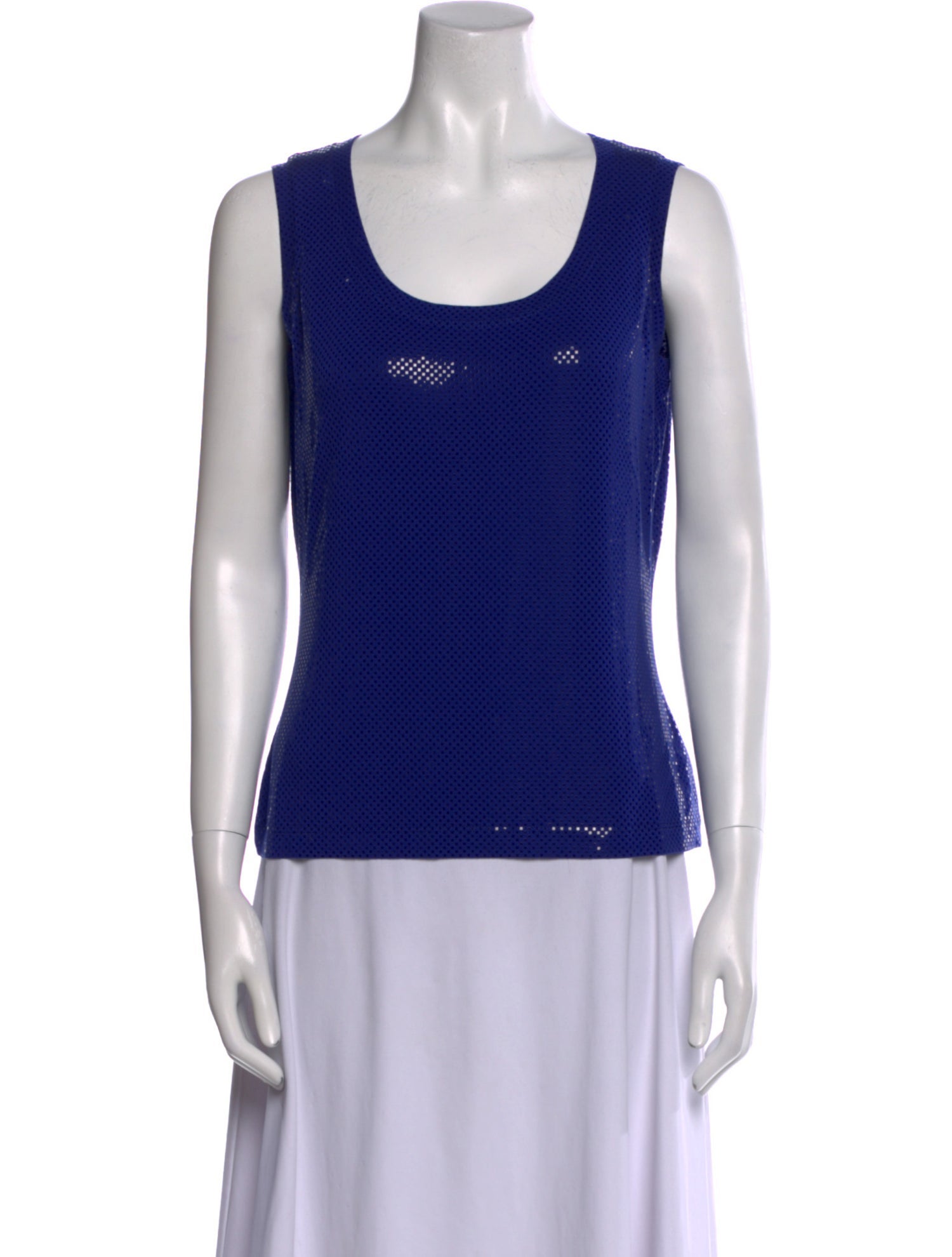 St. John Scoop Neck Sleeveless Top