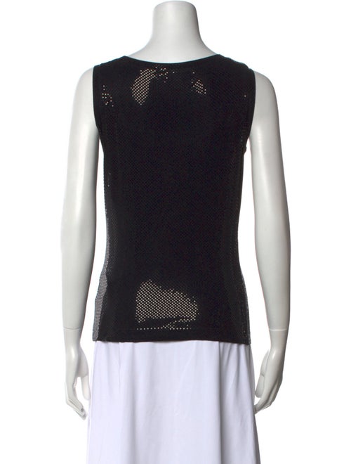 St. John Scoop Neck Sleeveless Top