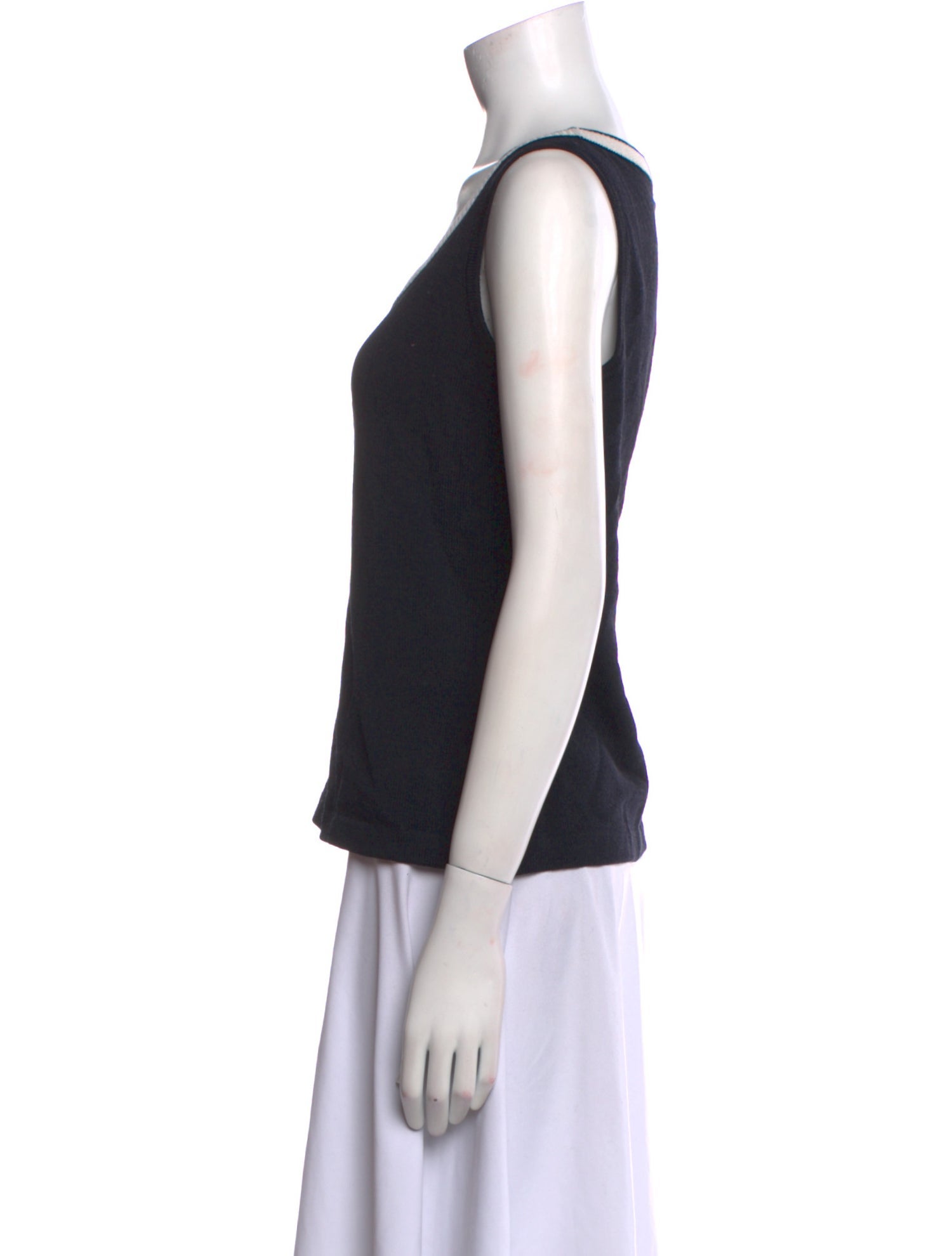 St. John Wool Scoop Neck Sweater