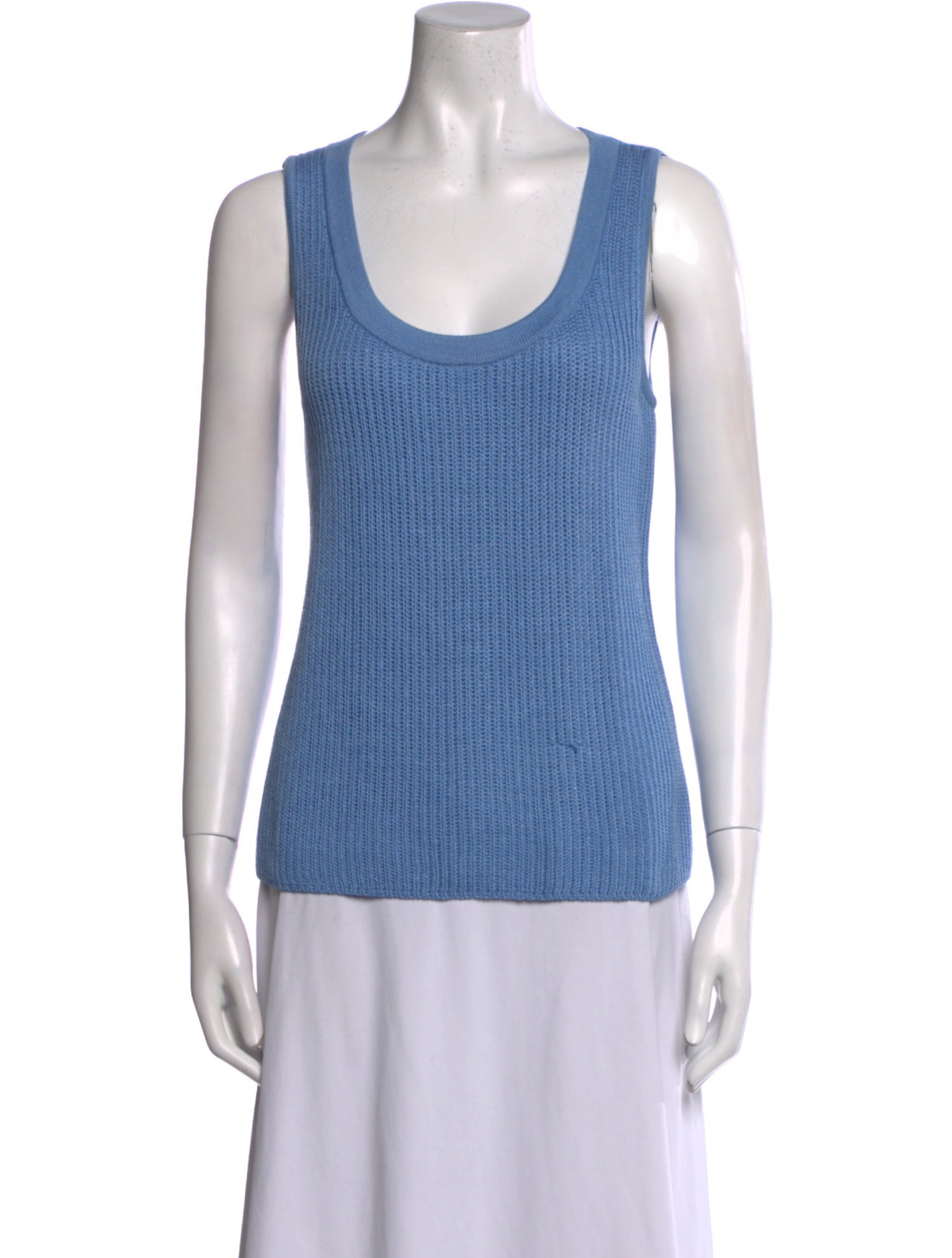 St. John Scoop Neck Sleeveless Top