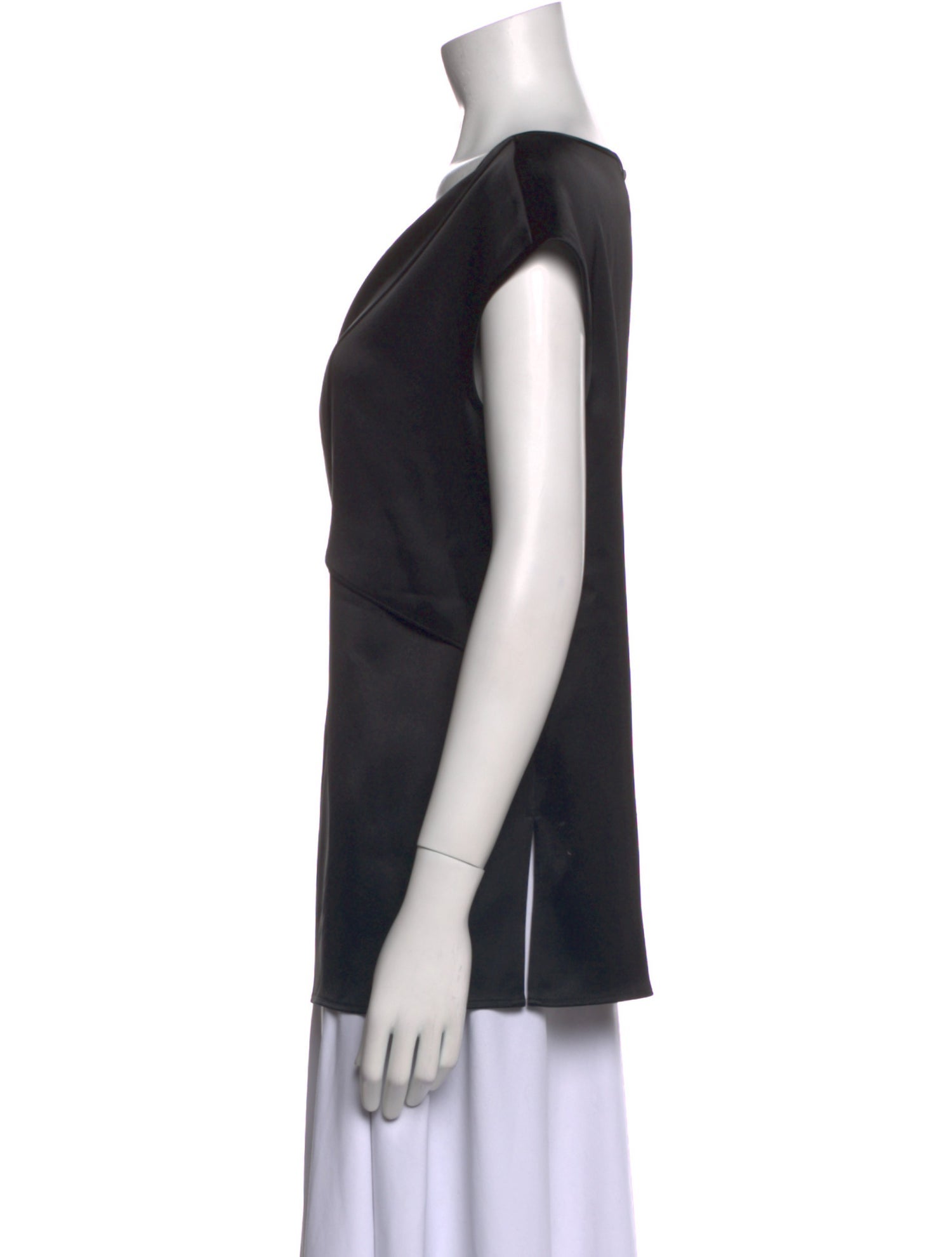 St. John Bateau Neckline Short Sleeve T-Shirt