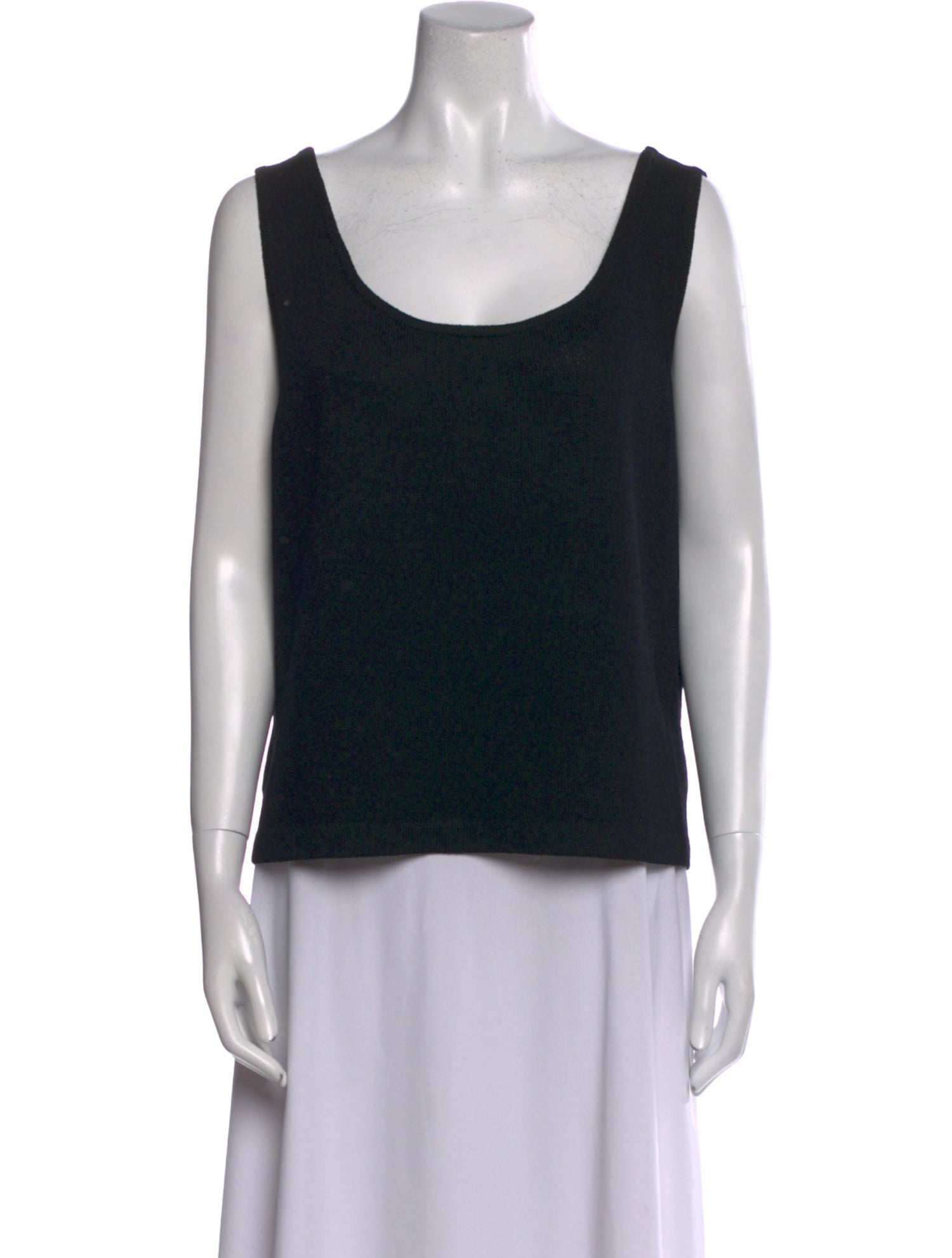 St. John Scoop Neck Sleeveless Top