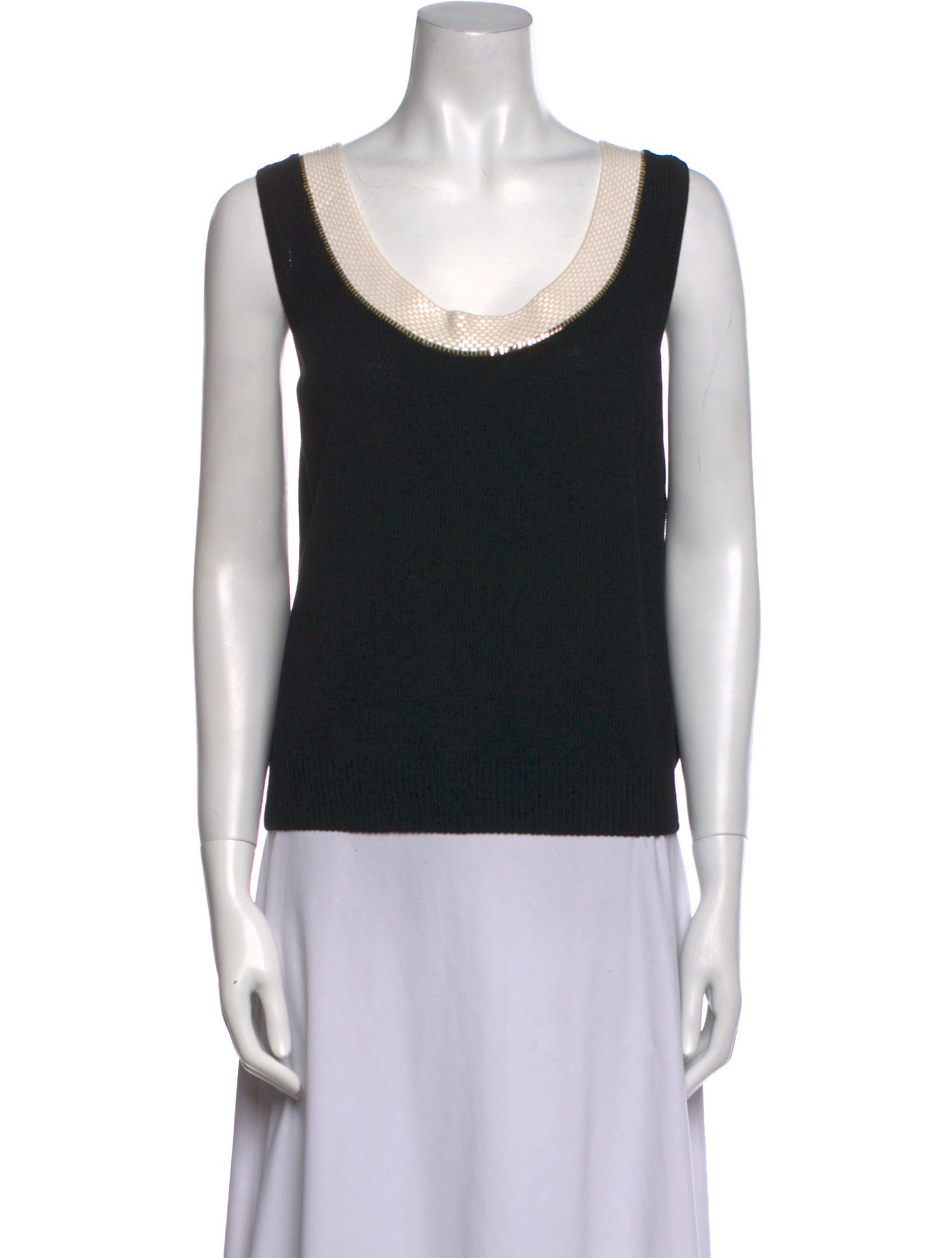 St. John Scoop Neck Sleeveless Top