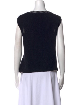 St. John Scoop Neck Sleeveless Top