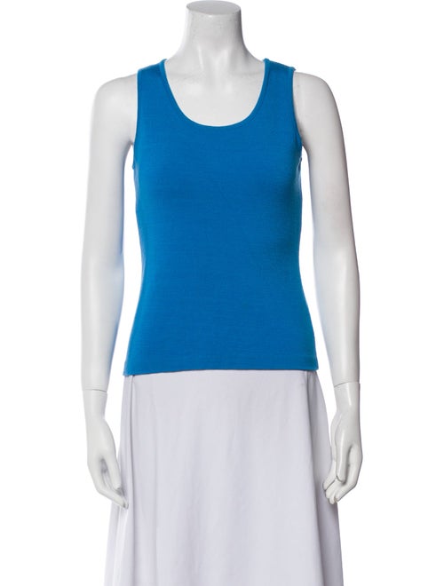 St. John Scoop Neck Sleeveless Top