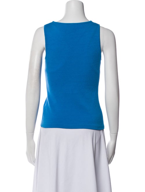 St. John Scoop Neck Sleeveless Top