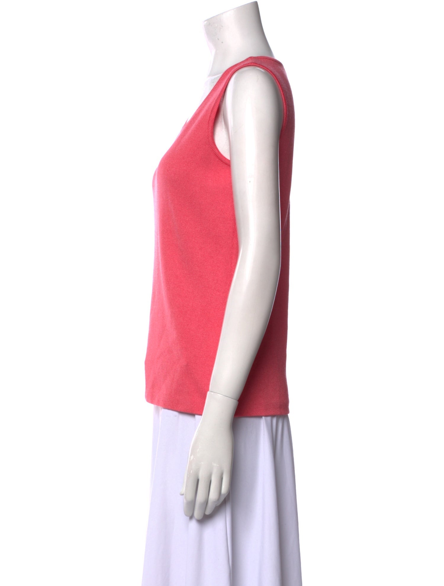 St. John Scoop Neck Sleeveless Top w/ Tags