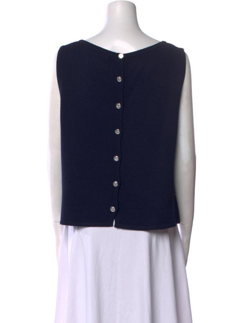 St. John Bateau Neckline Sleeveless Top