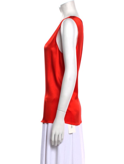 St. John Scoop Neck Sleeveless Top