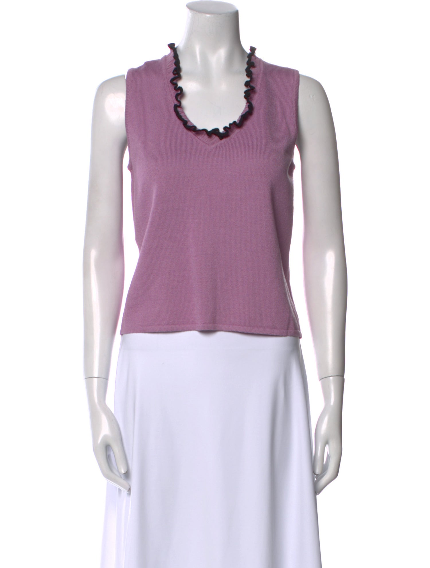 St. John Scoop Neck Sleeveless Top