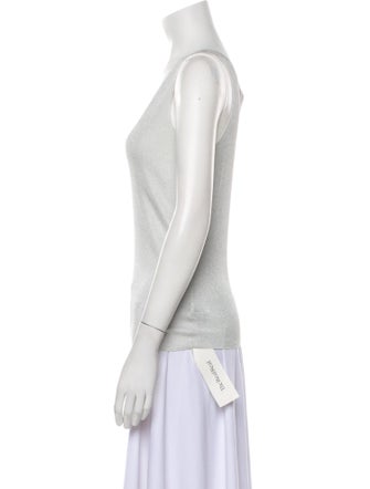 St. John V-Neck Sleeveless Top