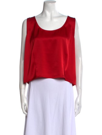 St. John Scoop Neck Sleeveless Crop Top