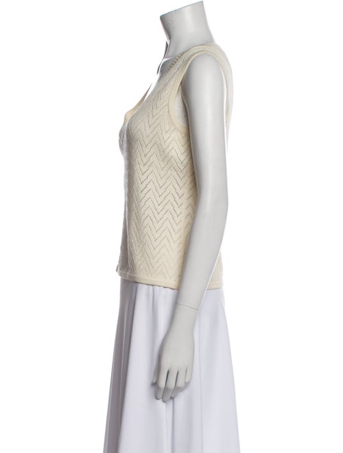 St. John V-Neck Sleeveless Top