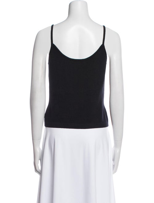 St. John V-Neck Sleeveless Top