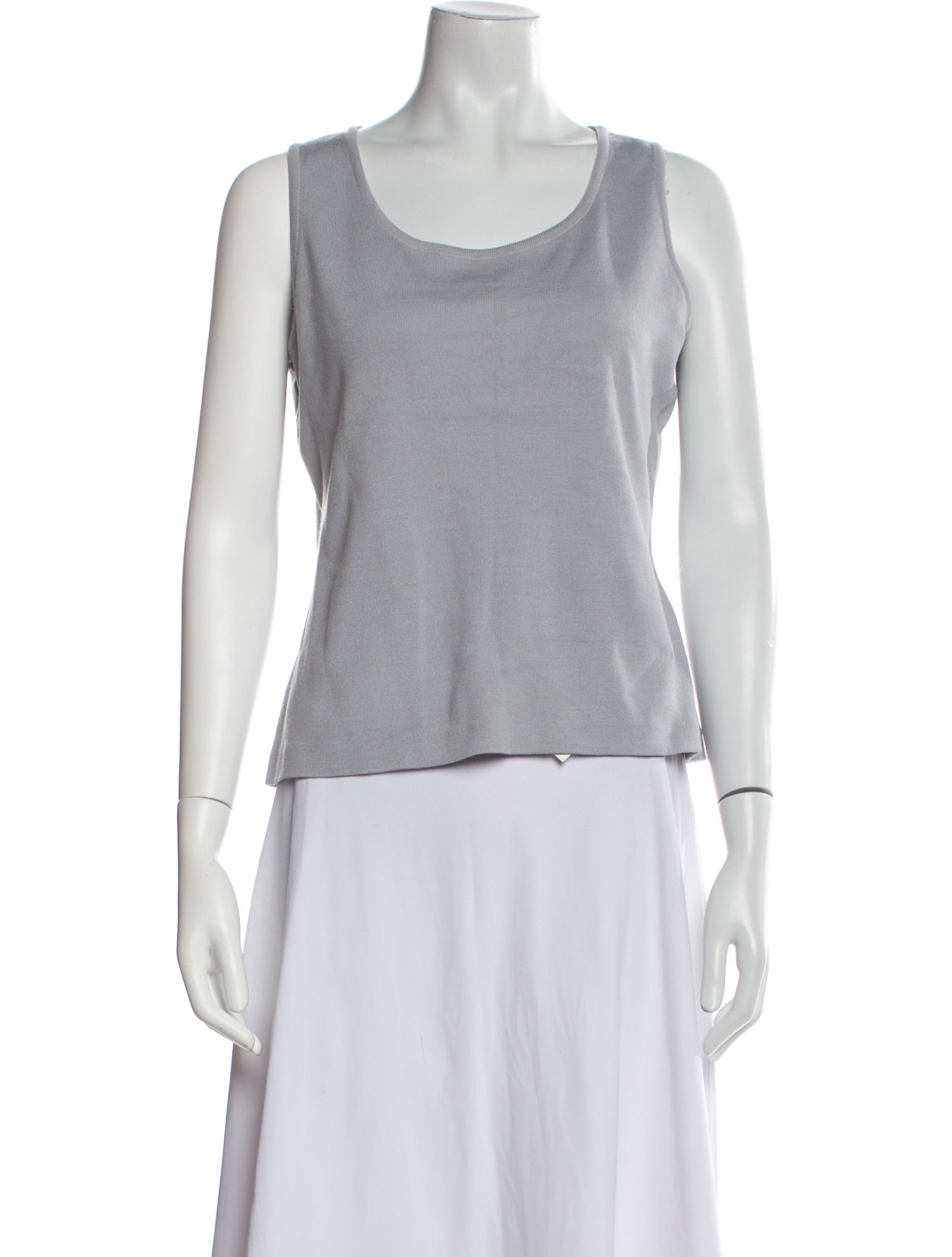 St. John Scoop Neck Sleeveless Top