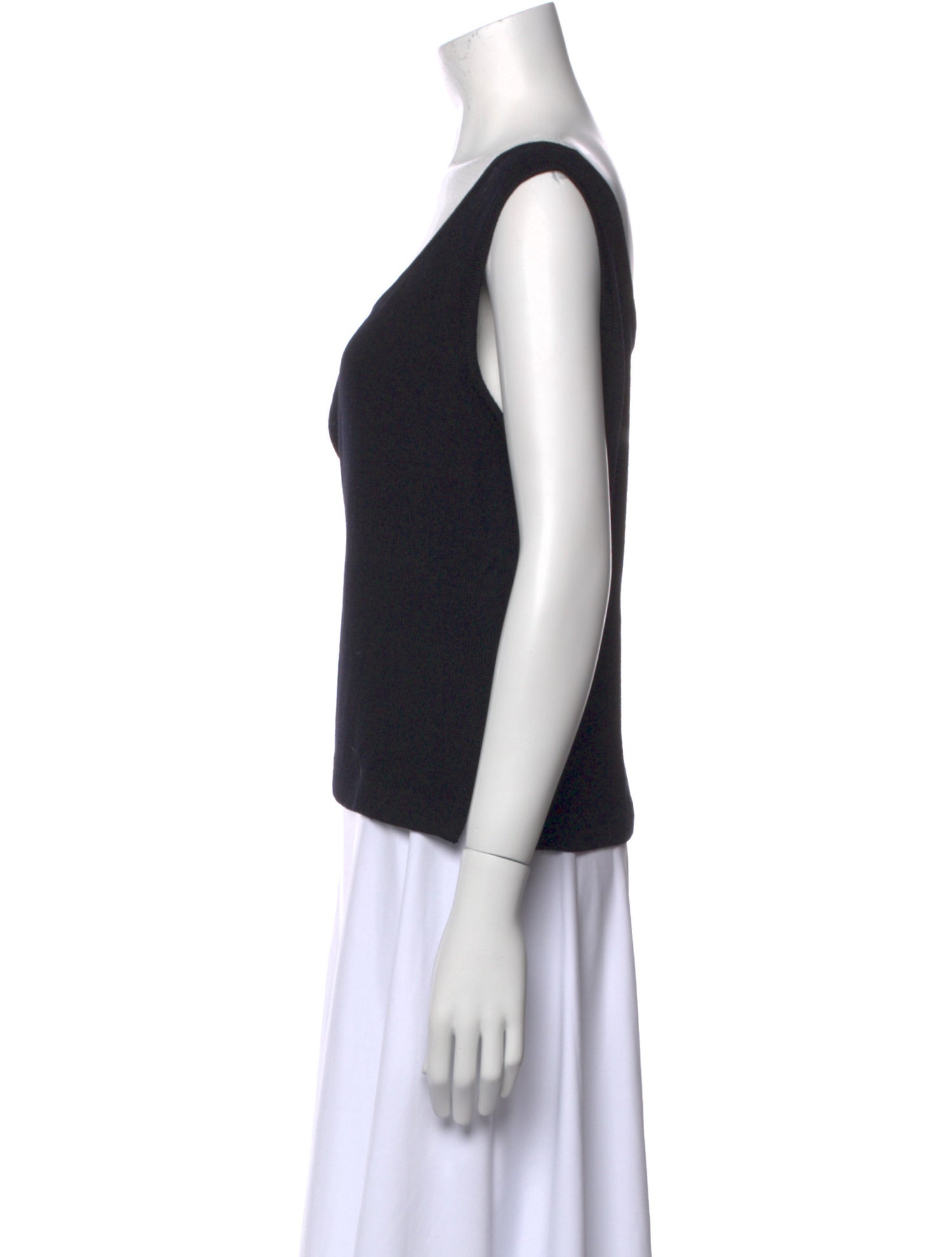 St. John Wool Scoop Neck Top