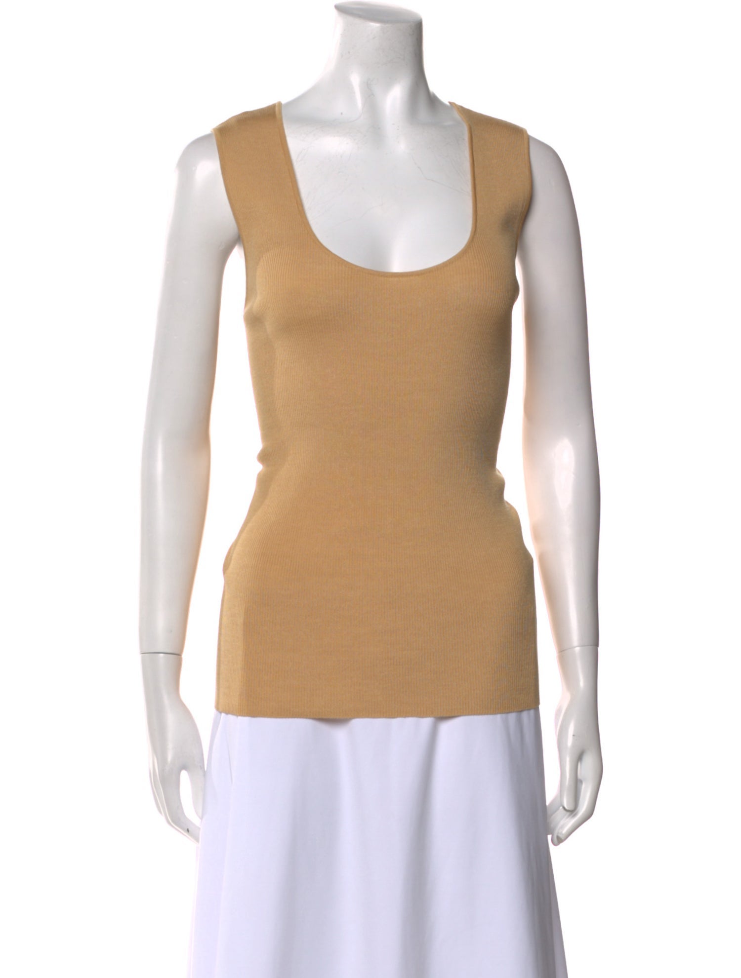 St. John Scoop Neck Sleeveless Top