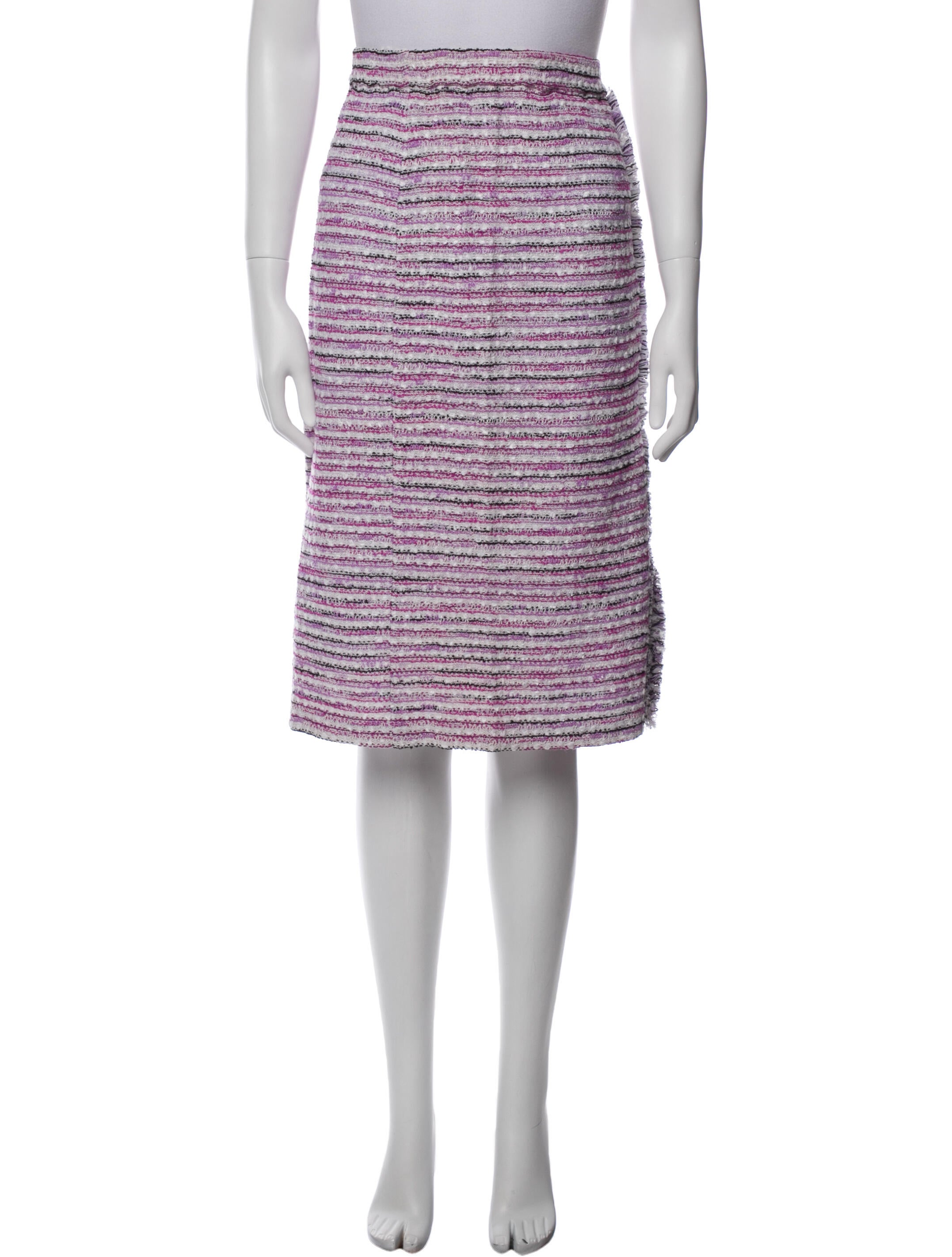 St. John Tweed Pattern Knee-Length Skirt