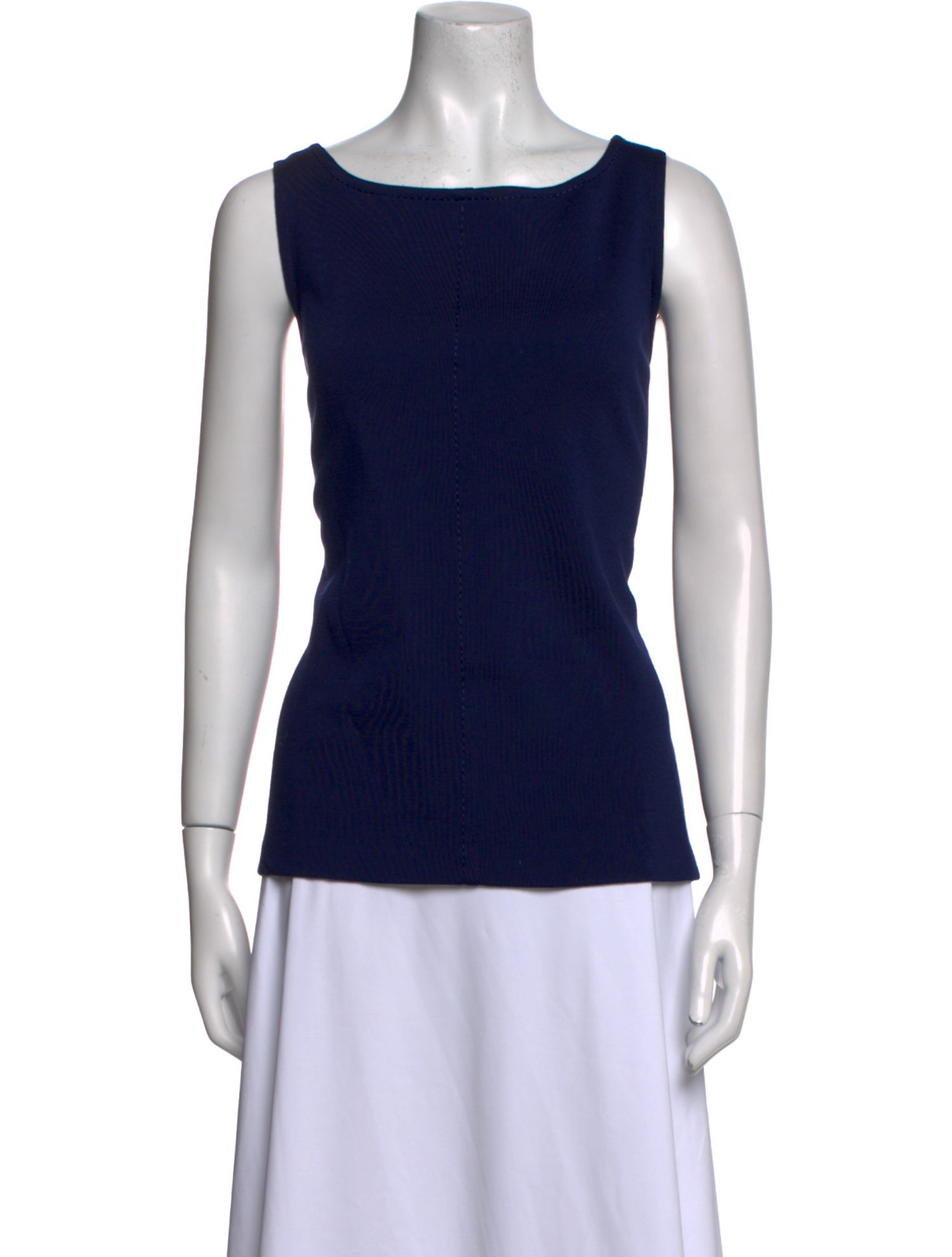 St. John Bateau Neckline Sleeveless Top