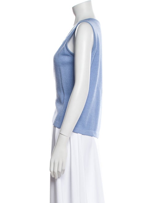 St. John Scoop Neck Sleeveless Top