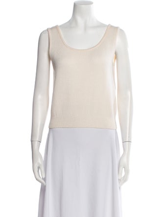 St. John Scoop Neck Sleeveless Crop Top