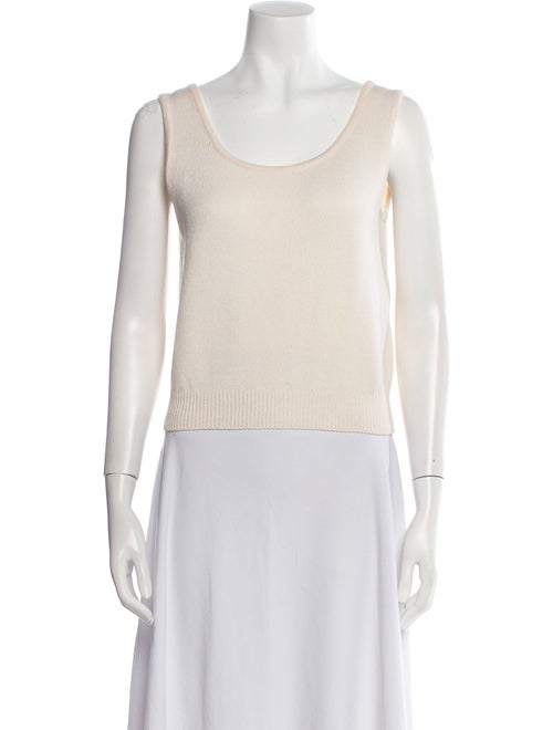 St. John Scoop Neck Sleeveless Crop Top