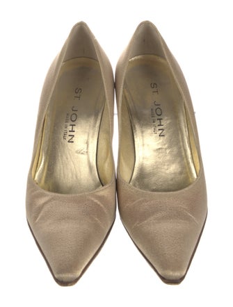 St. John Leather Crystal Embellishments Pumps