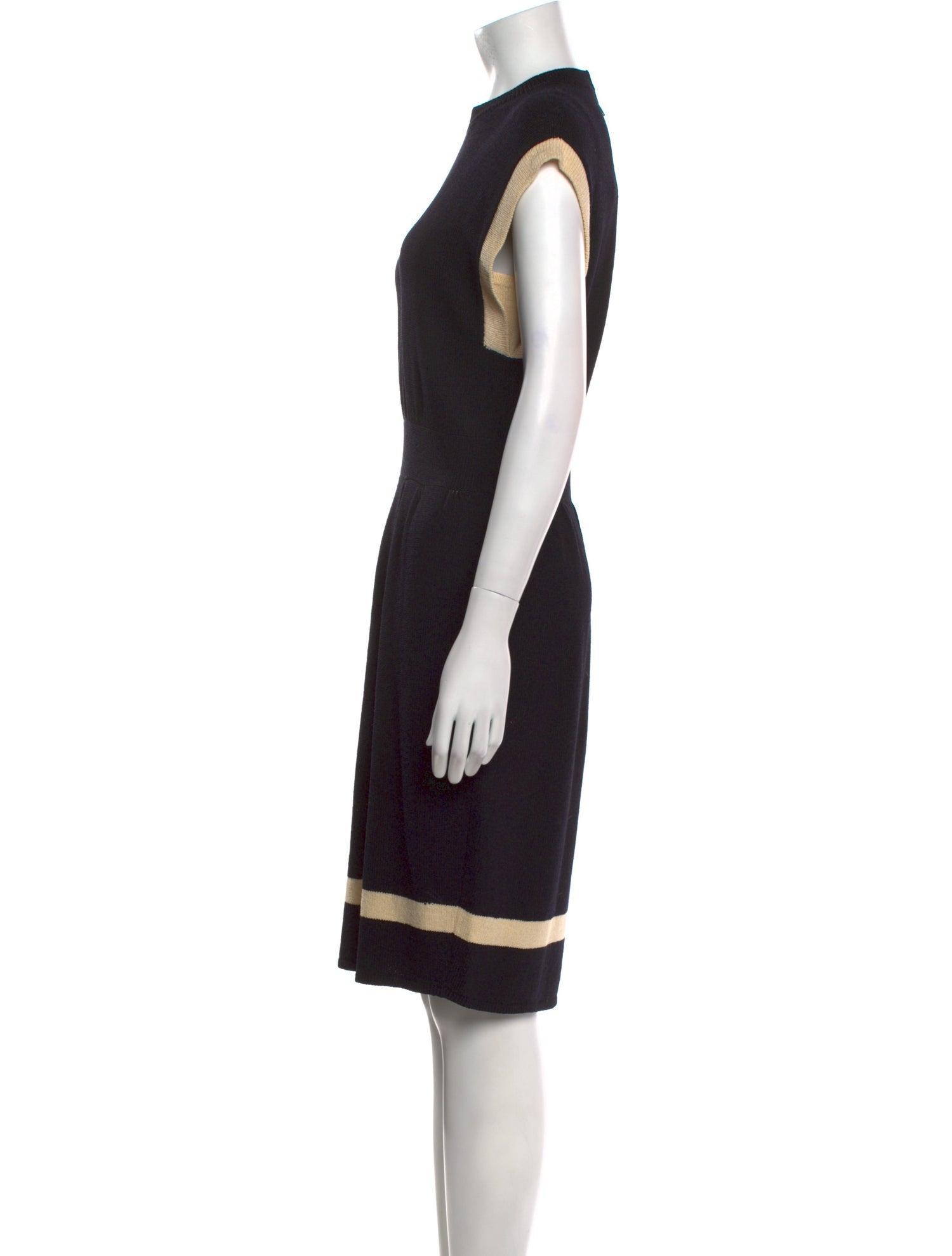 St. John Printed Knee-Length Dress