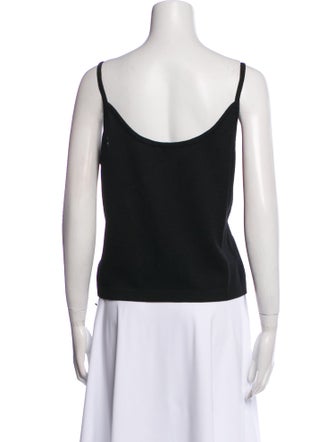 St. John V-Neck Sleeveless Top
