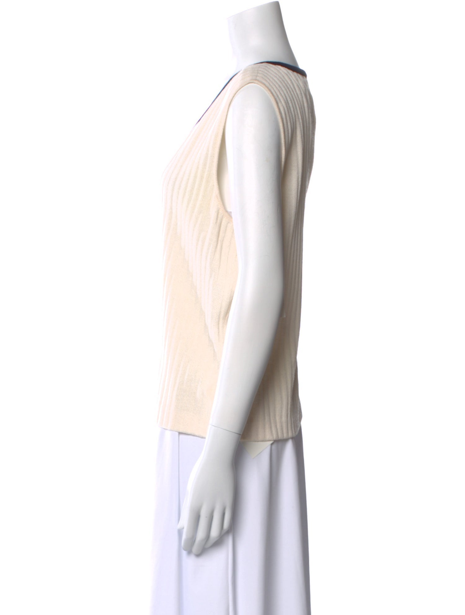 St. John Wool V-Neck Top w/ Tags