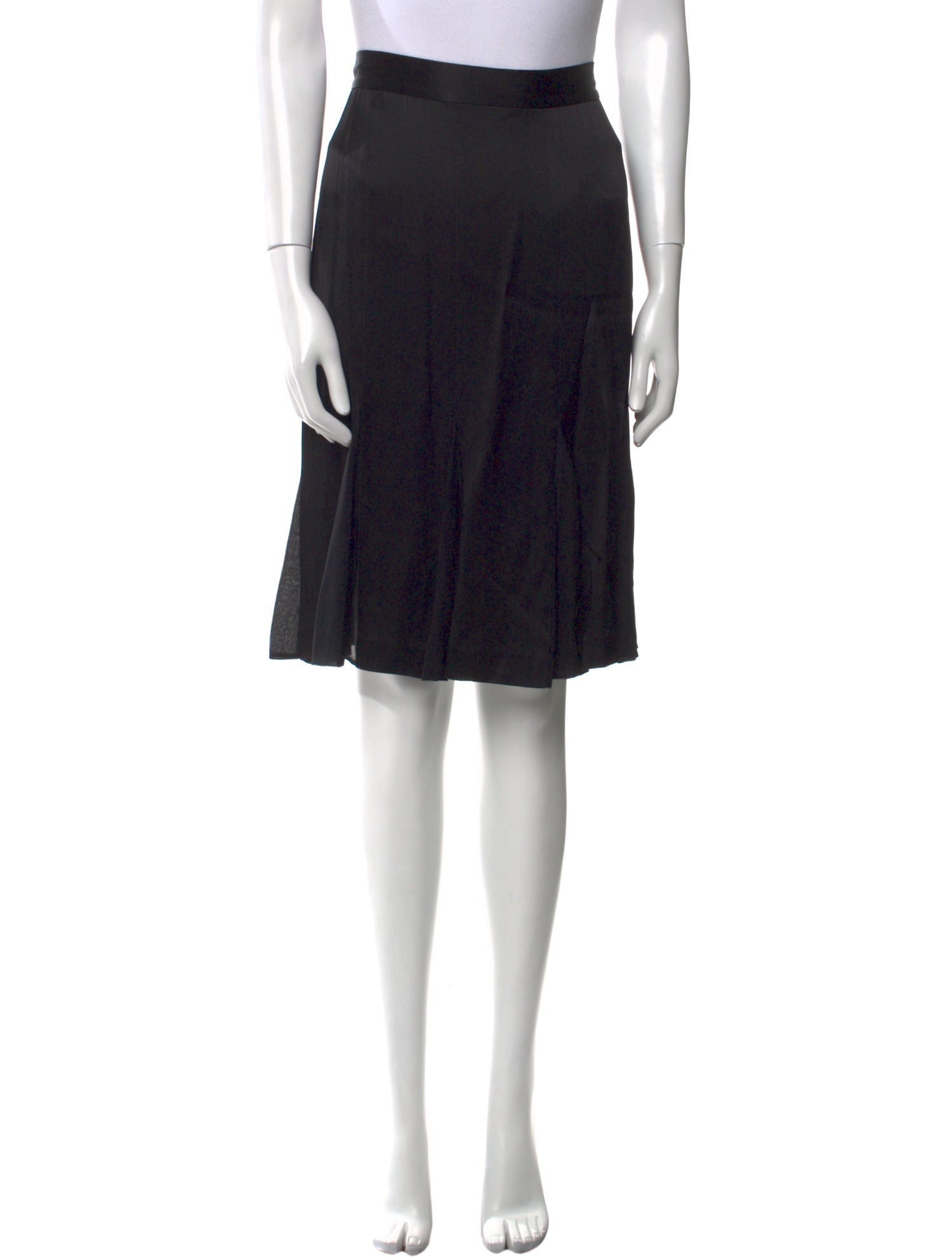 St. John Pleated Accents Knee-Length Skirt