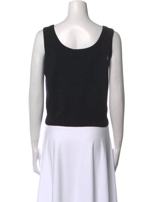 St. John Scoop Neck Sleeveless Crop Top