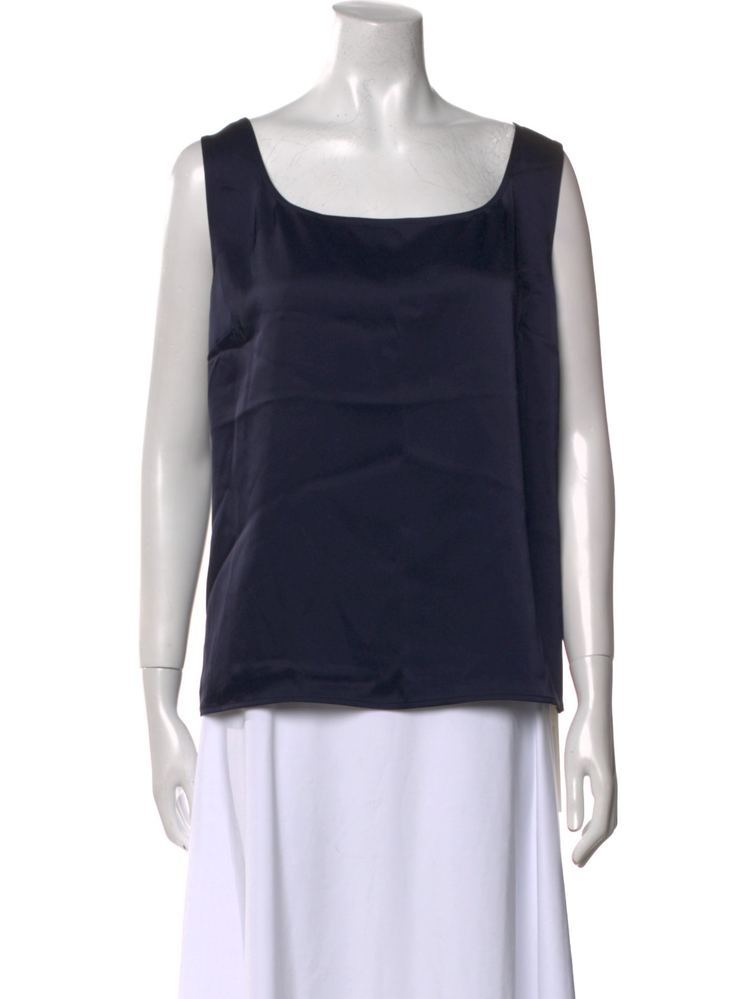 St. John Square Neckline Sleeveless Top