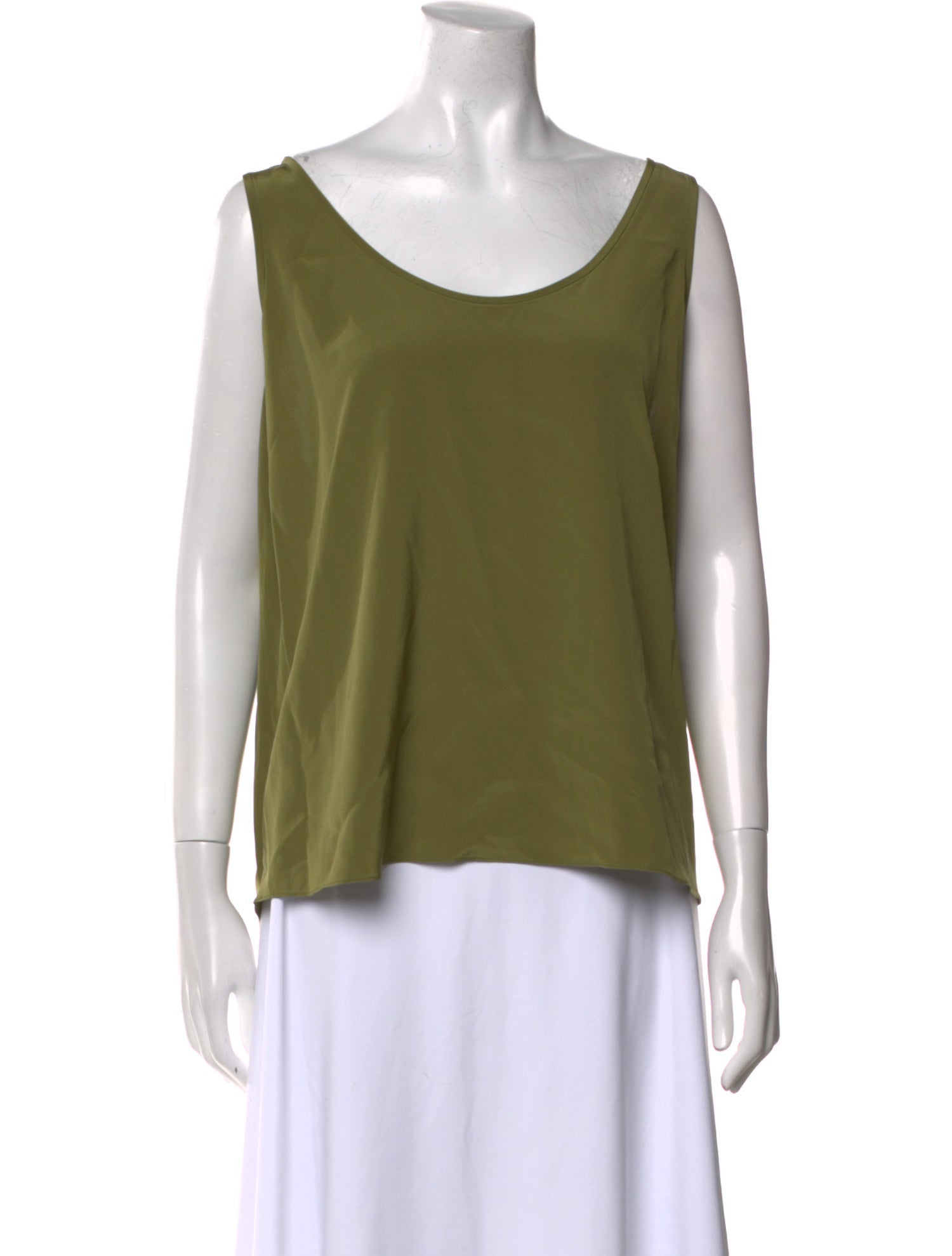 St. John Scoop Neck Sleeveless Top